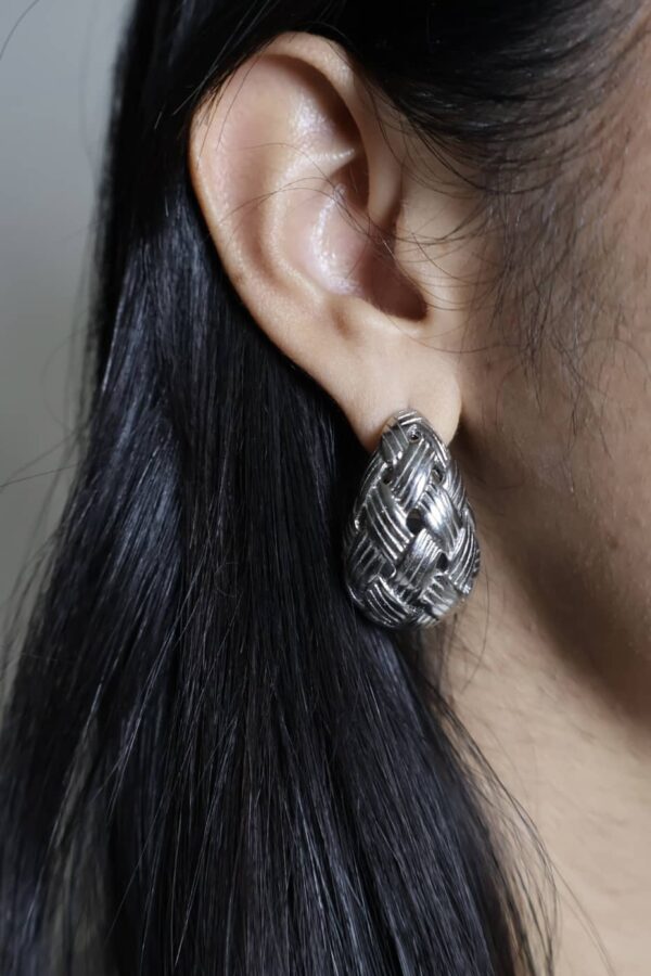 aretes de gota trenzada