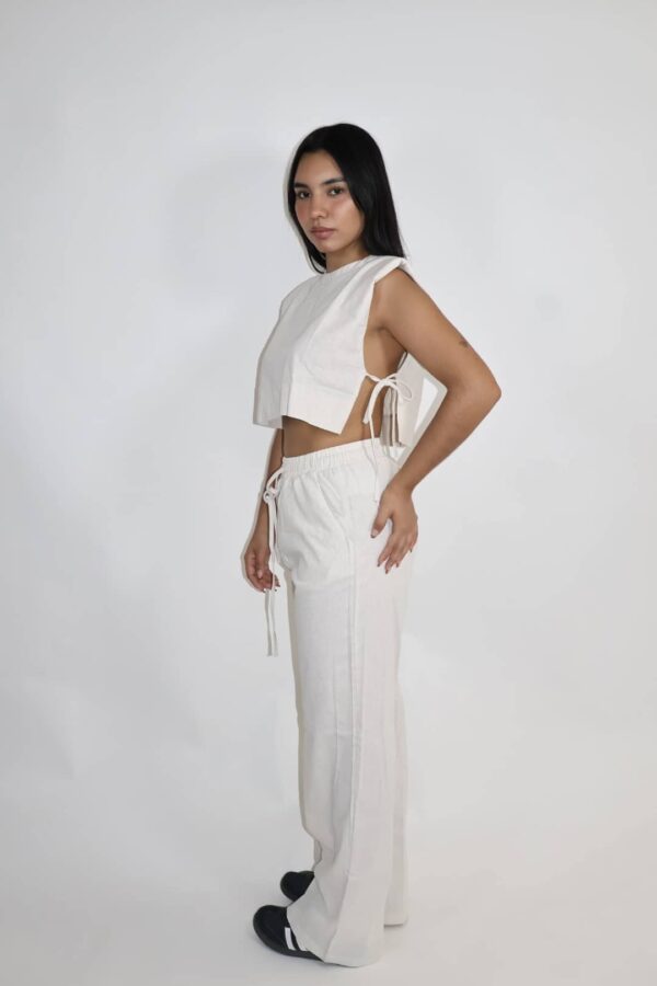 pantalón suelto de lino