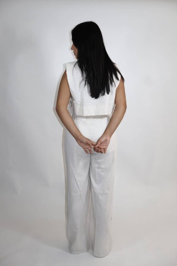 pantalón suelto de lino