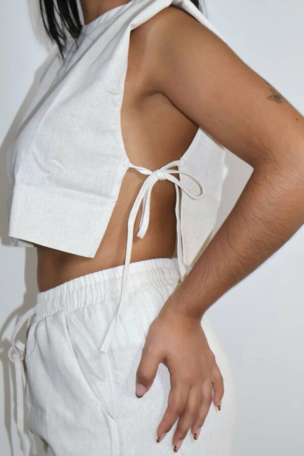 pantalón suelto de lino